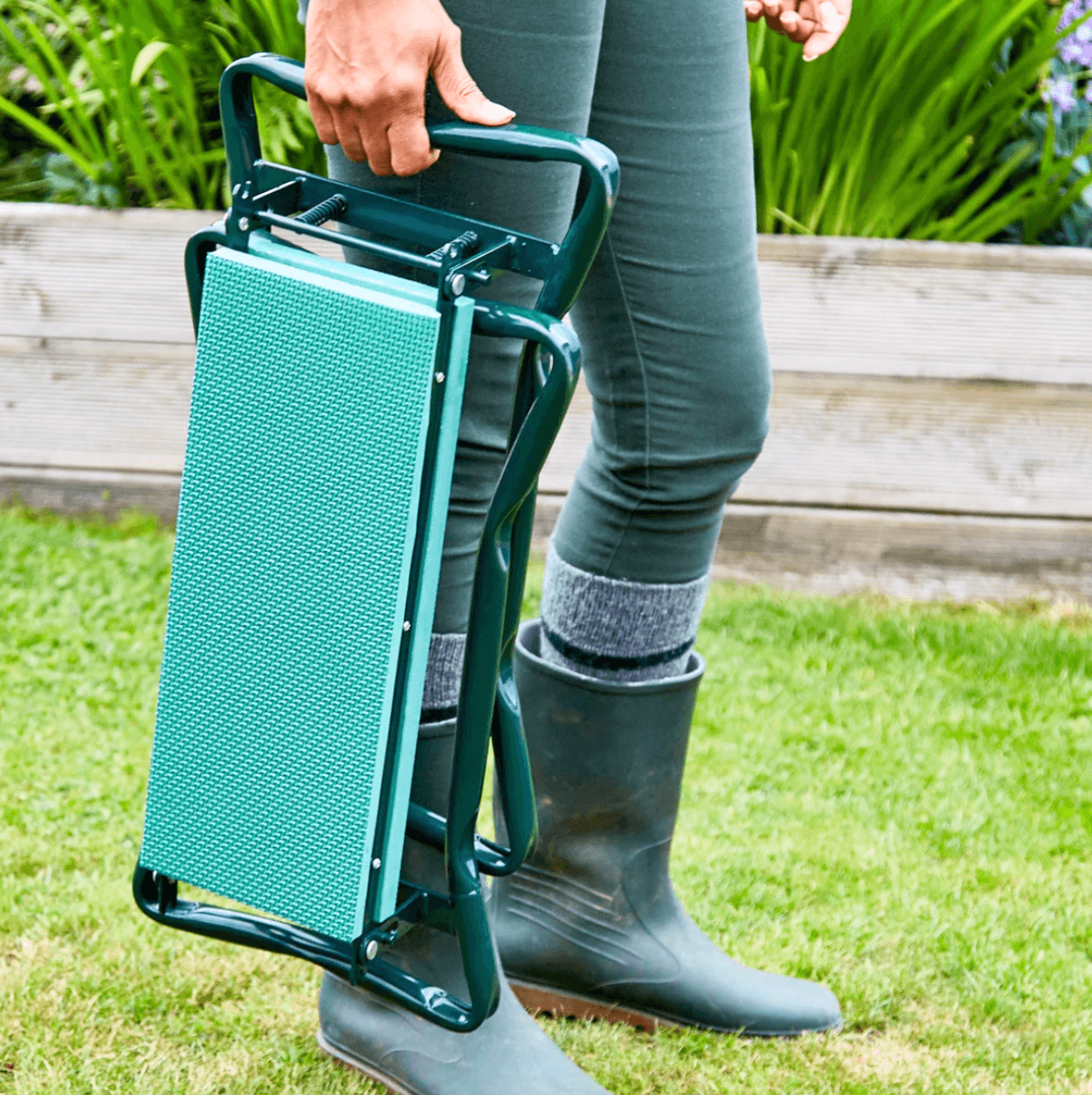 GardenGlimmer™ Multifunctional Garden Kneeler